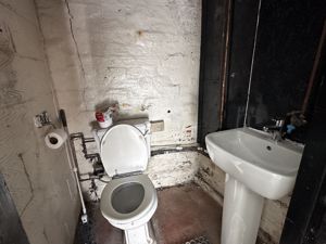 Photo 4- click for photo gallery